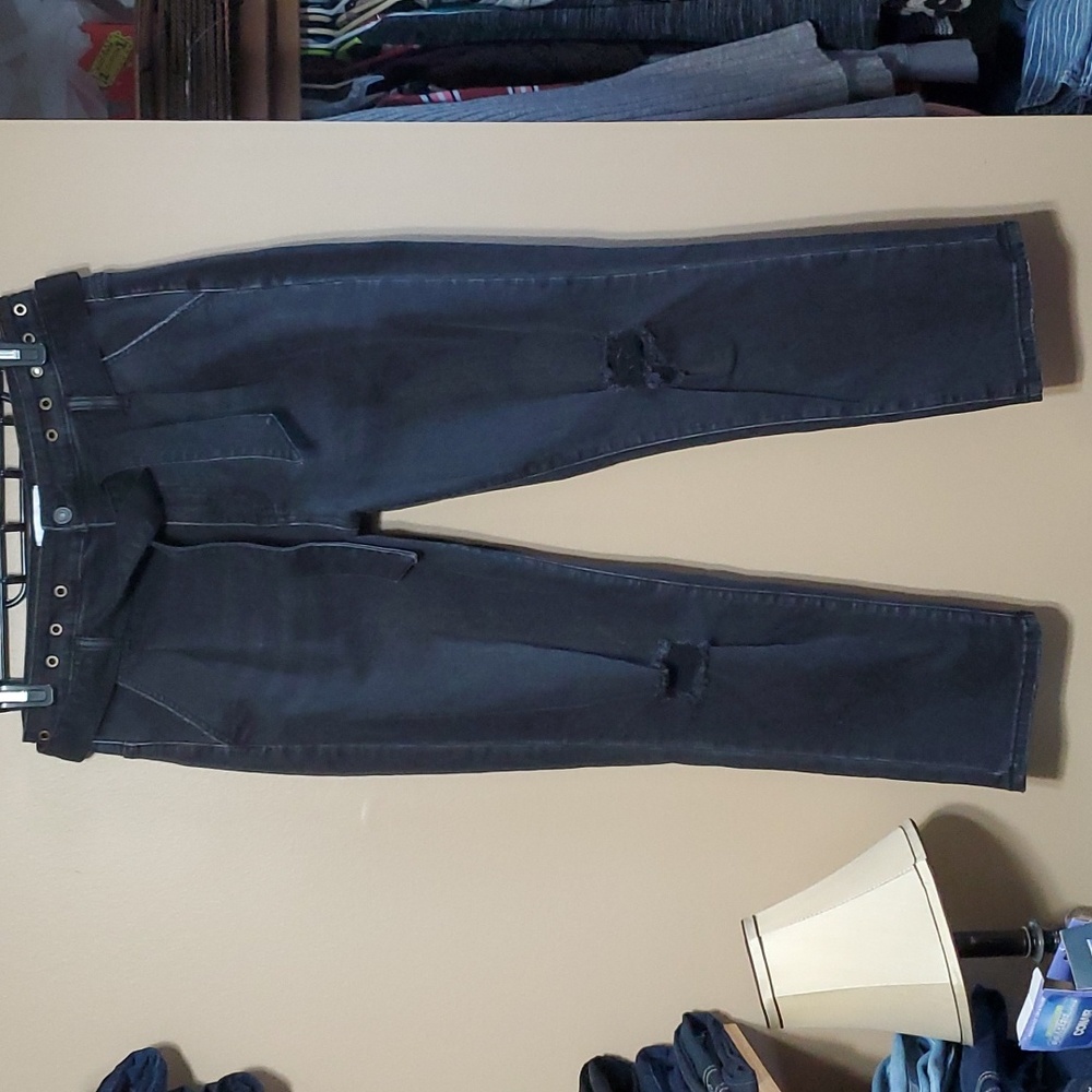 Vervet Belted Jeans - Picture 7 of 14